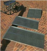 Solid Ramp: 4'
