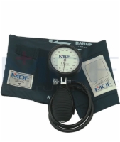 MDF Medic Palm Aneroid Sphygmomanometer