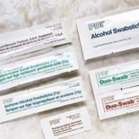 Alcohol Swabsticks  25-Pks/3